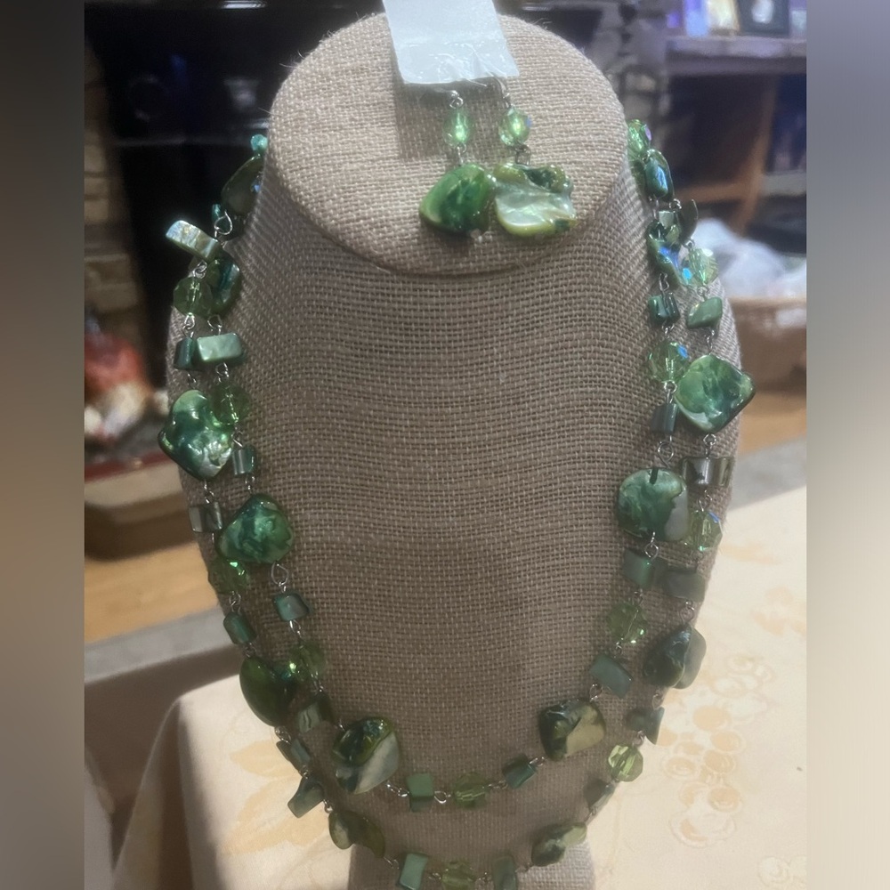 Green Beaded Necklace and Earrings Set